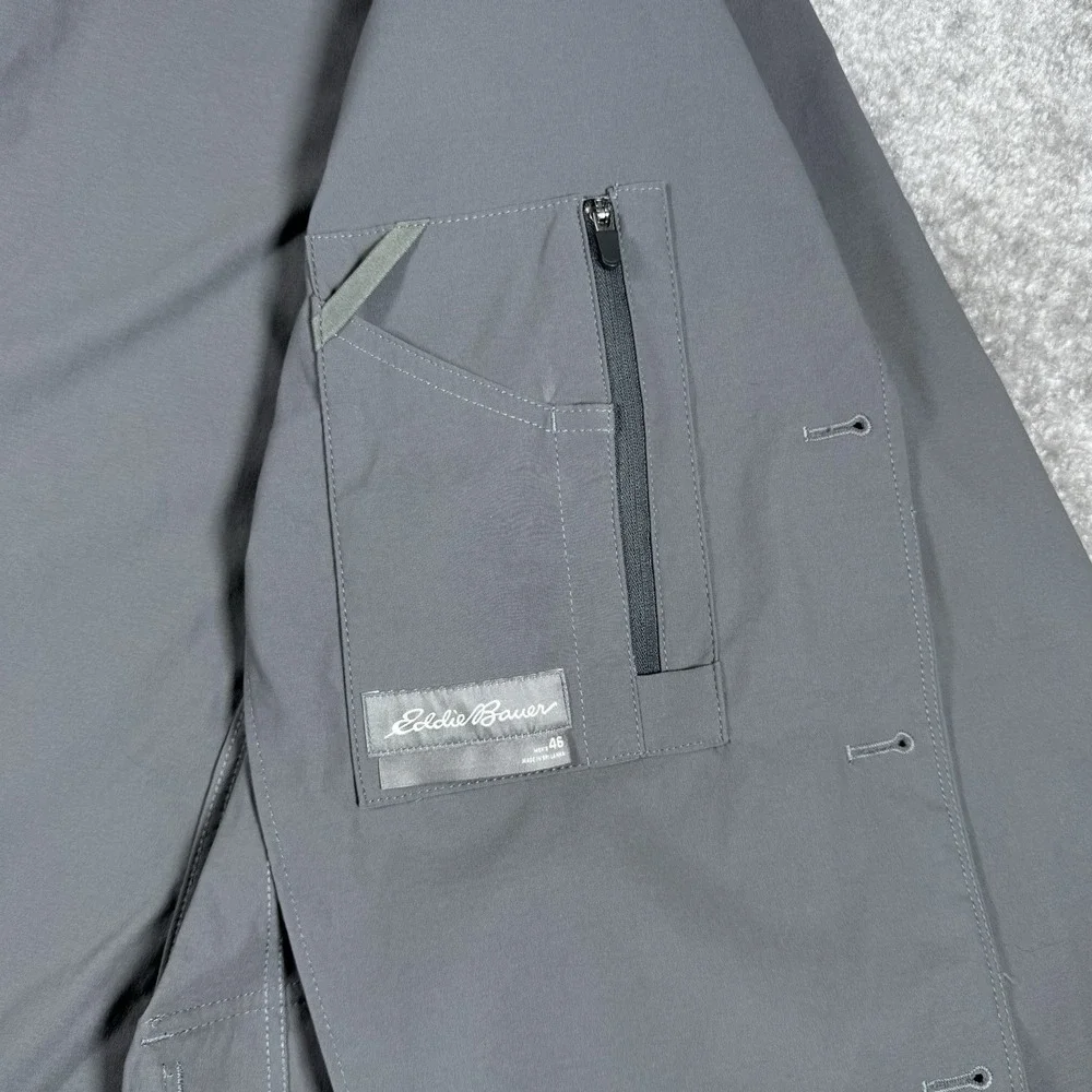Eddie Bauer‎ Blazer Men's 46 Gray Nylon Spandex Performance Stretch 3 Button